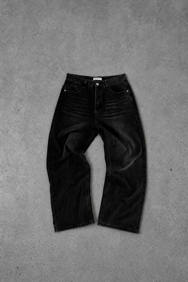 black baggy* jeans