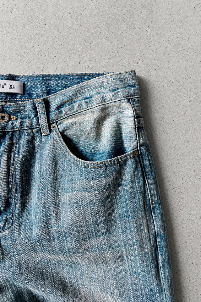 straight retro* jeans