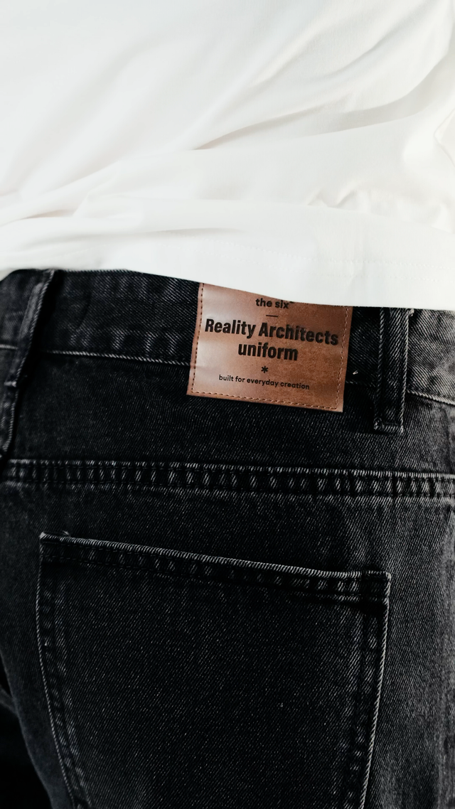 black baggy* jeans