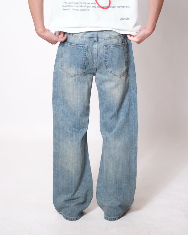 straight retro* jeans