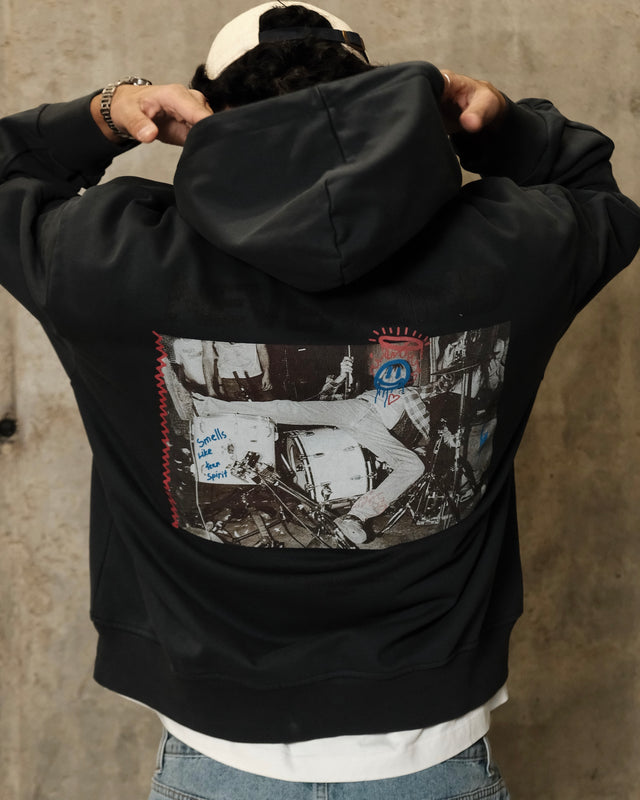 HOODIE “NEVERMIND”