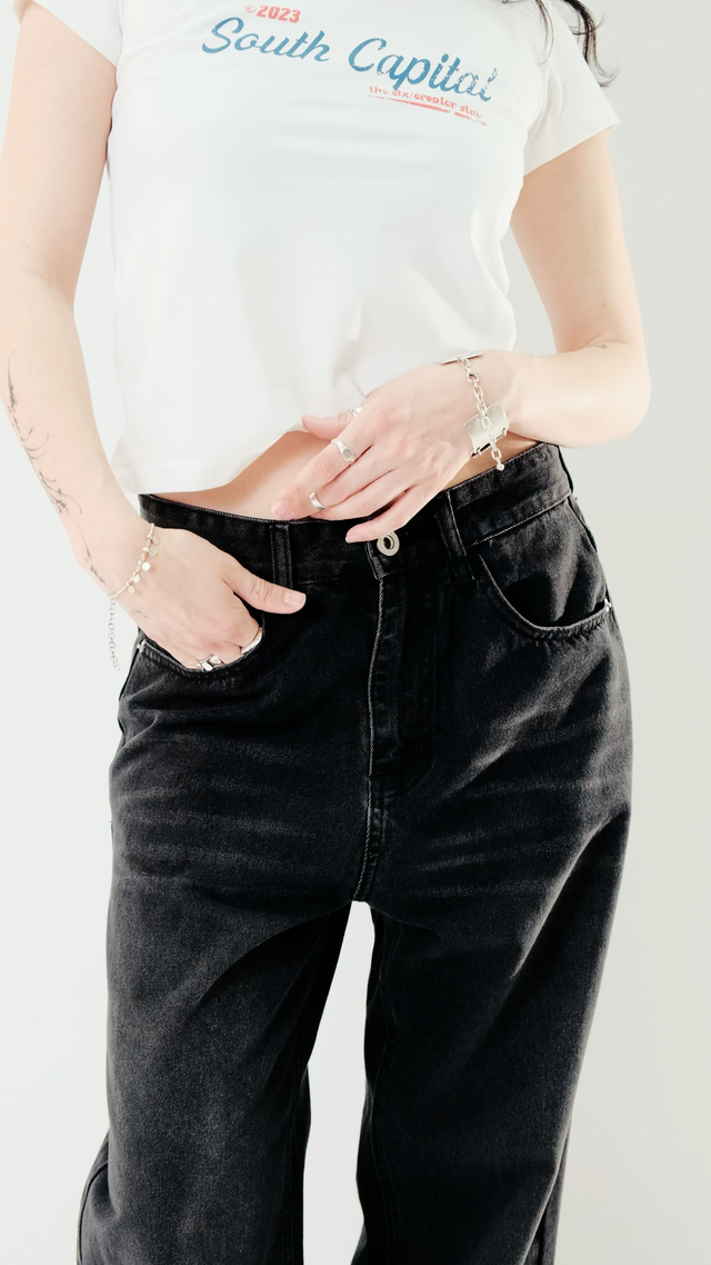 black baggy* jeans