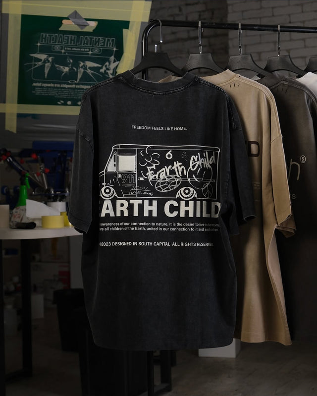 T-shirt Earth Child Grunge